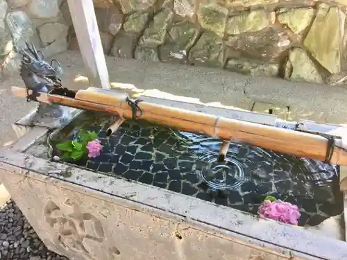 金ヶ作熊野神社の手水舎