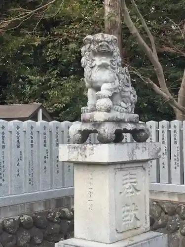 花岡神社の狛犬