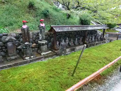 満願寺の地蔵