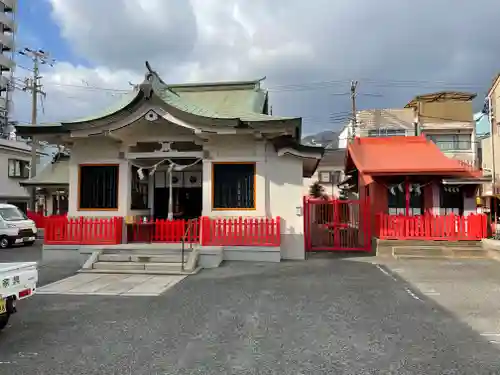 中村八幡神社の本殿・本堂
