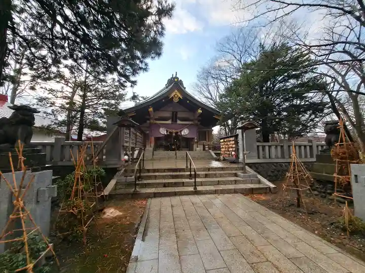 彌彦神社 (伊夜日子神社)の本殿・本堂