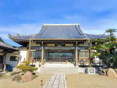 雲居寺の本殿・本堂