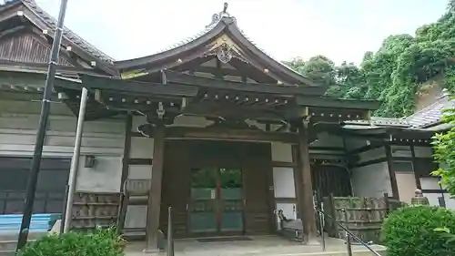 常照寺の本殿・本堂