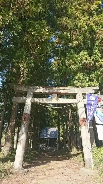 春日神社 (小俣町)の鳥居