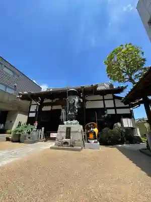 谷中西光寺の本殿・本堂