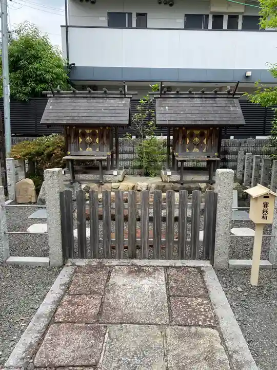 梅宮大社の末社・摂社