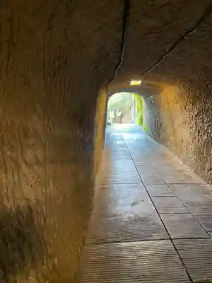 銭洗弁財天宇賀福神社(神奈川県)