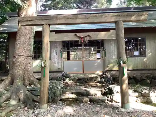 伊射波神社の鳥居