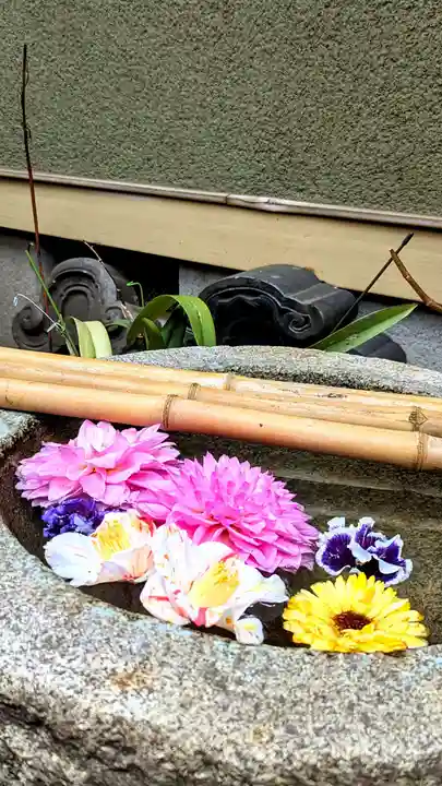 戸越八幡神社の手水舎