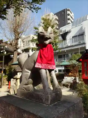 三輪神社の狛犬