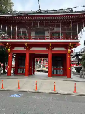 大須観音 （北野山真福寺宝生院）の{uncategorized: "未分類", other: "その他", undefined: "問題あり", building: "その他建物", grave: "お墓", sacred_gate: "鳥居", guardian: "狛犬", statue: "像", buddha: "仏像", history: "歴史", nature: "自然", garden: "庭園", animal: "動物", pagoda: "塔", temizu: "手水舎", mountain_gate: "山門・神門", sanctuary: "本殿・本堂", subordinate: "末社・摂社", art: "芸術", scenery: "景色", jizo: "地蔵", ema: "絵馬", goshuin: "御朱印", omikuji: "おみくじ", items: "授与品その他", amulet: "お守り", goshuincho: "御朱印帳", eats: "食事", festival: "お祭り", votive_dance: "神楽", shichigosan: "七五三参", wedding: "結婚式", experience: "体験その他", initially: "初詣", around: "周辺", anti_infection: "感染症対策"}