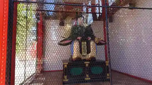 馬橋稲荷神社の像