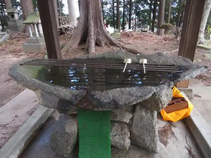 鎌足神社の手水舎