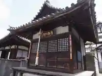 西郷寺の本殿・本堂
