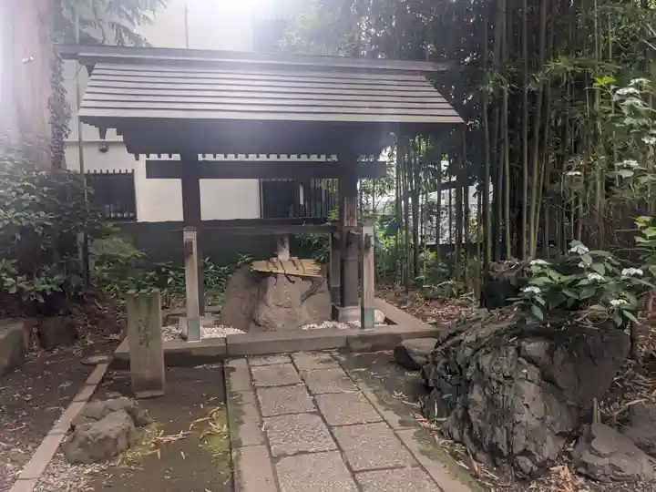 伊豆美神社(東京都)