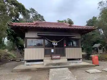 八幡神社の本殿・本堂