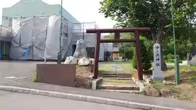 中ノ沢神社の建物その他