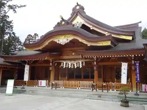 亀ケ池八幡宮の本殿・本堂