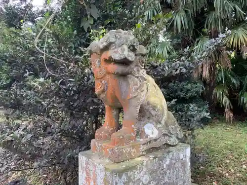 根岸神社の狛犬