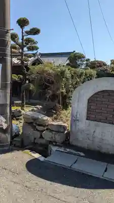 世尊寺(滋賀県)