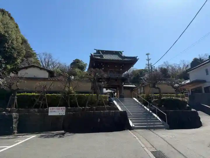 高松寺の{uncategorized: "未分類", other: "その他", undefined: "問題あり", building: "その他建物", grave: "お墓", sacred_gate: "鳥居", guardian: "狛犬", statue: "像", buddha: "仏像", history: "歴史", nature: "自然", garden: "庭園", animal: "動物", pagoda: "塔", temizu: "手水舎", mountain_gate: "山門・神門", sanctuary: "本殿・本堂", subordinate: "末社・摂社", art: "芸術", scenery: "景色", jizo: "地蔵", ema: "絵馬", goshuin: "御朱印", omikuji: "おみくじ", items: "授与品その他", amulet: "お守り", goshuincho: "御朱印帳", eats: "食事", festival: "お祭り", votive_dance: "神楽", shichigosan: "七五三参", wedding: "結婚式", experience: "体験その他", initially: "初詣", around: "周辺", anti_infection: "感染症対策"}