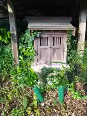 祠（名称不明）の本殿