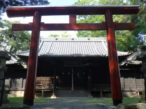 健御名方富命彦神別神社の鳥居