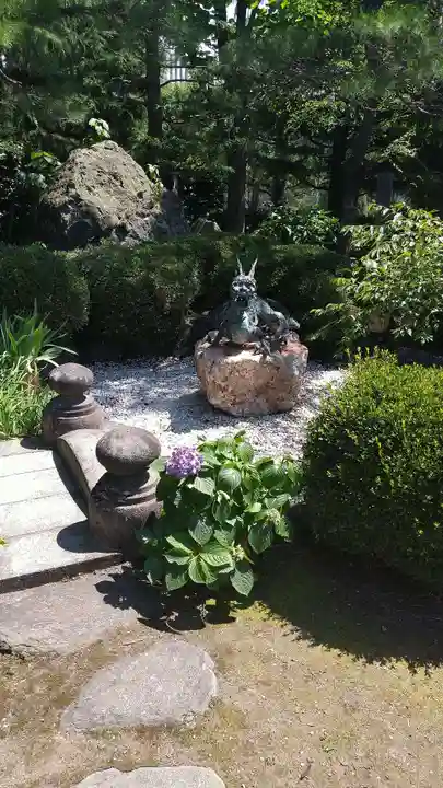 里之宮 湯殿山神社のその他建物