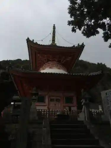 朝護孫子寺の塔