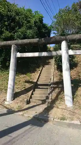 八幡神社の鳥居