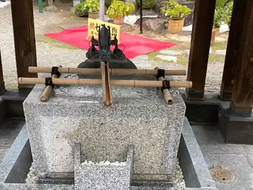 里之宮 湯殿山神社の手水舎