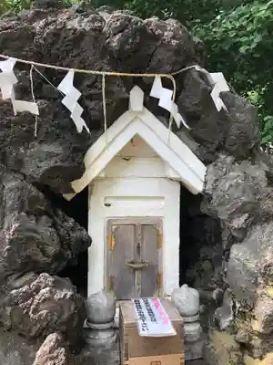 鳩森八幡神社の末社・摂社