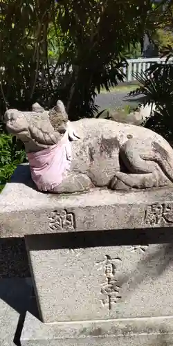 佐奈部神社の像