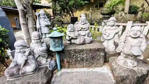 大圓寺の像