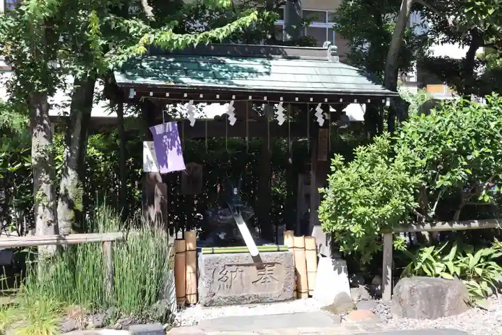 高木神社の手水舎