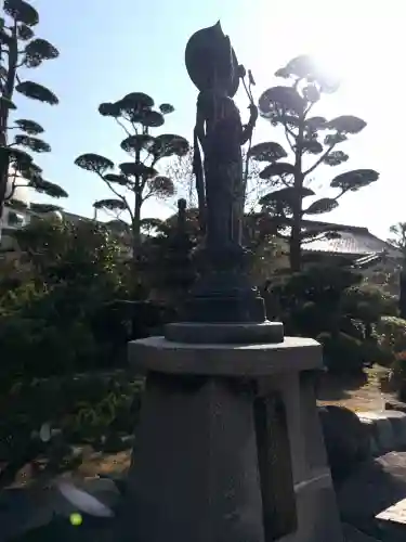 西方寺の{uncategorized: "未分類", other: "その他", undefined: "問題あり", building: "その他建物", grave: "お墓", sacred_gate: "鳥居", guardian: "狛犬", statue: "像", buddha: "仏像", history: "歴史", nature: "自然", garden: "庭園", animal: "動物", pagoda: "塔", temizu: "手水舎", mountain_gate: "山門・神門", sanctuary: "本殿・本堂", subordinate: "末社・摂社", art: "芸術", scenery: "景色", jizo: "地蔵", ema: "絵馬", goshuin: "御朱印", omikuji: "おみくじ", items: "授与品その他", amulet: "お守り", goshuincho: "御朱印帳", eats: "食事", festival: "お祭り", votive_dance: "神楽", shichigosan: "七五三参", wedding: "結婚式", experience: "体験その他", initially: "初詣", around: "周辺", anti_infection: "感染症対策"}