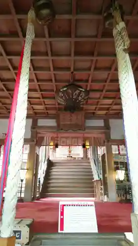 敢國神社の本殿・本堂