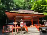 白峰神社の本殿・本堂
