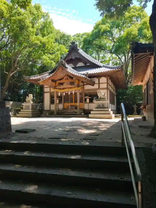 櫛玉比賣命神社の{uncategorized: "未分類", other: "その他", undefined: "問題あり", building: "その他建物", grave: "お墓", sacred_gate: "鳥居", guardian: "狛犬", statue: "像", buddha: "仏像", history: "歴史", nature: "自然", garden: "庭園", animal: "動物", pagoda: "塔", temizu: "手水舎", mountain_gate: "山門・神門", sanctuary: "本殿・本堂", subordinate: "末社・摂社", art: "芸術", scenery: "景色", jizo: "地蔵", ema: "絵馬", goshuin: "御朱印", omikuji: "おみくじ", items: "授与品その他", amulet: "お守り", goshuincho: "御朱印帳", eats: "食事", festival: "お祭り", votive_dance: "神楽", shichigosan: "七五三参", wedding: "結婚式", experience: "体験その他", initially: "初詣", around: "周辺", anti_infection: "感染症対策"}