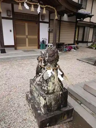 伊勢神社の狛犬