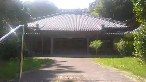 大慈寺の本殿・本堂