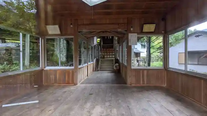 神明神社の本殿・本堂