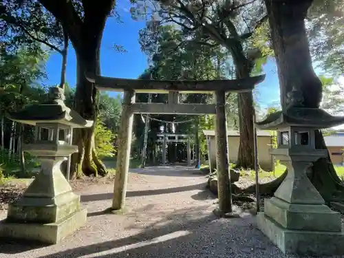 椋本神社の鳥居