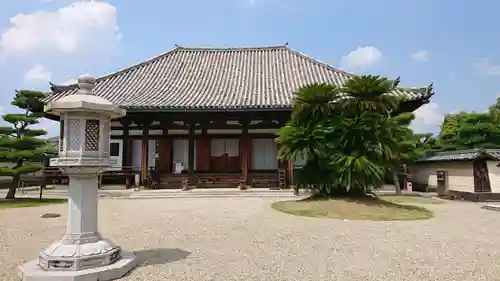 法華寺の本殿