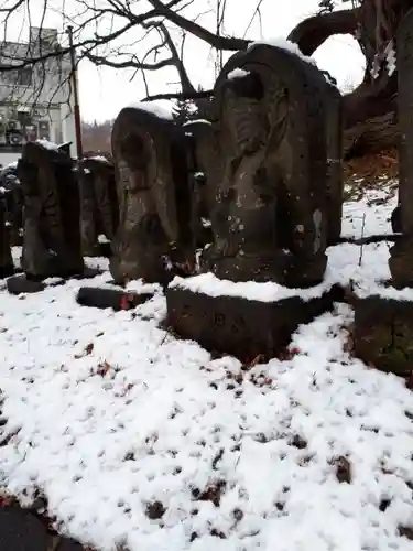 黄金龍神社（桂不動）の地蔵
