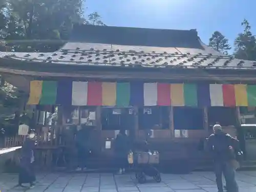 高野山金剛峯寺奥の院(和歌山県)