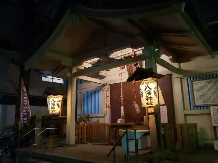 銀杏岡八幡神社の本殿・本堂