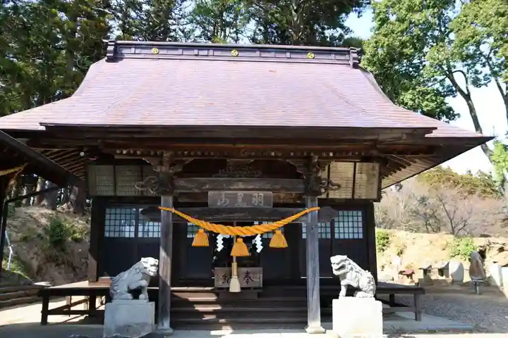 長屋神社の本殿・本堂