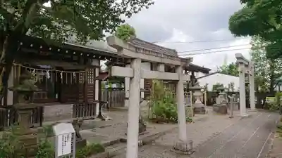 阿豆佐味天神社 立川水天宮の鳥居