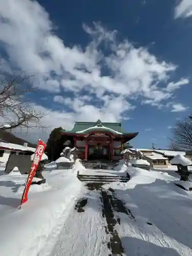栗山天満宮の{uncategorized: "未分類", other: "その他", undefined: "問題あり", building: "その他建物", grave: "お墓", sacred_gate: "鳥居", guardian: "狛犬", statue: "像", buddha: "仏像", history: "歴史", nature: "自然", garden: "庭園", animal: "動物", pagoda: "塔", temizu: "手水舎", mountain_gate: "山門・神門", sanctuary: "本殿・本堂", subordinate: "末社・摂社", art: "芸術", scenery: "景色", jizo: "地蔵", ema: "絵馬", goshuin: "御朱印", omikuji: "おみくじ", items: "授与品その他", amulet: "お守り", goshuincho: "御朱印帳", eats: "食事", festival: "お祭り", votive_dance: "神楽", shichigosan: "七五三参", wedding: "結婚式", experience: "体験その他", initially: "初詣", around: "周辺", anti_infection: "感染症対策"}